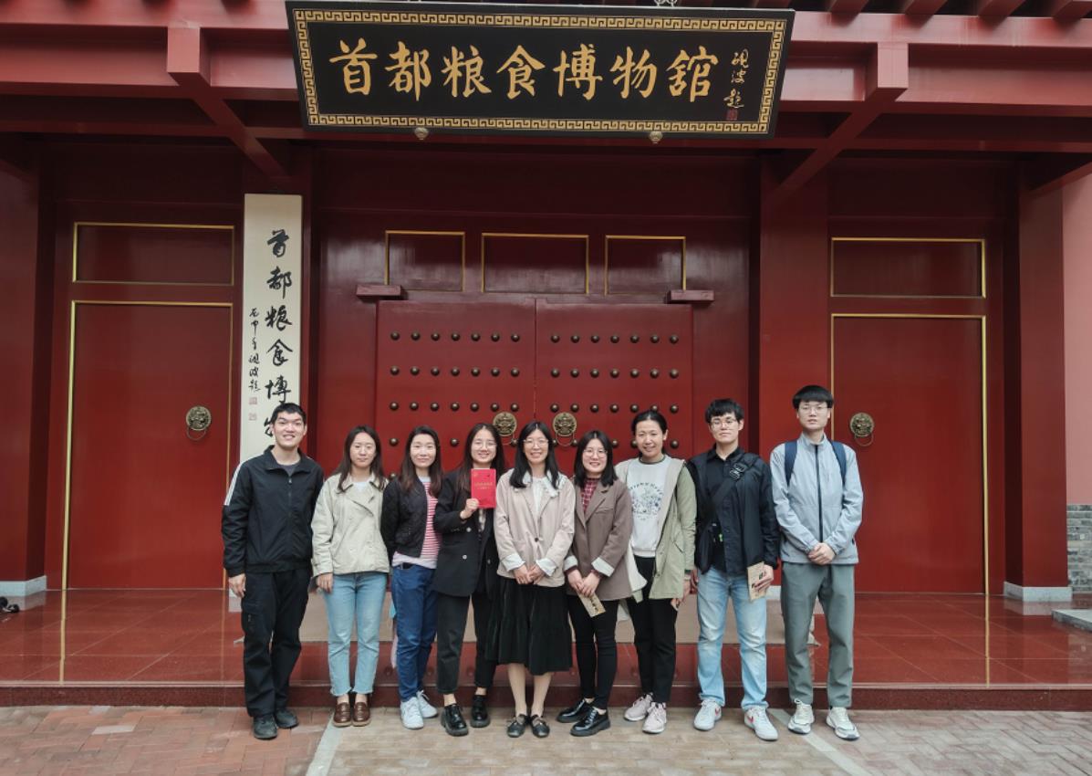 學習糧食安全重要論述  凝聚農墾保供青年力量 ——農墾中心團支部、第一青年理論學習小組舉辦慶祝五四青年節(jié)活動